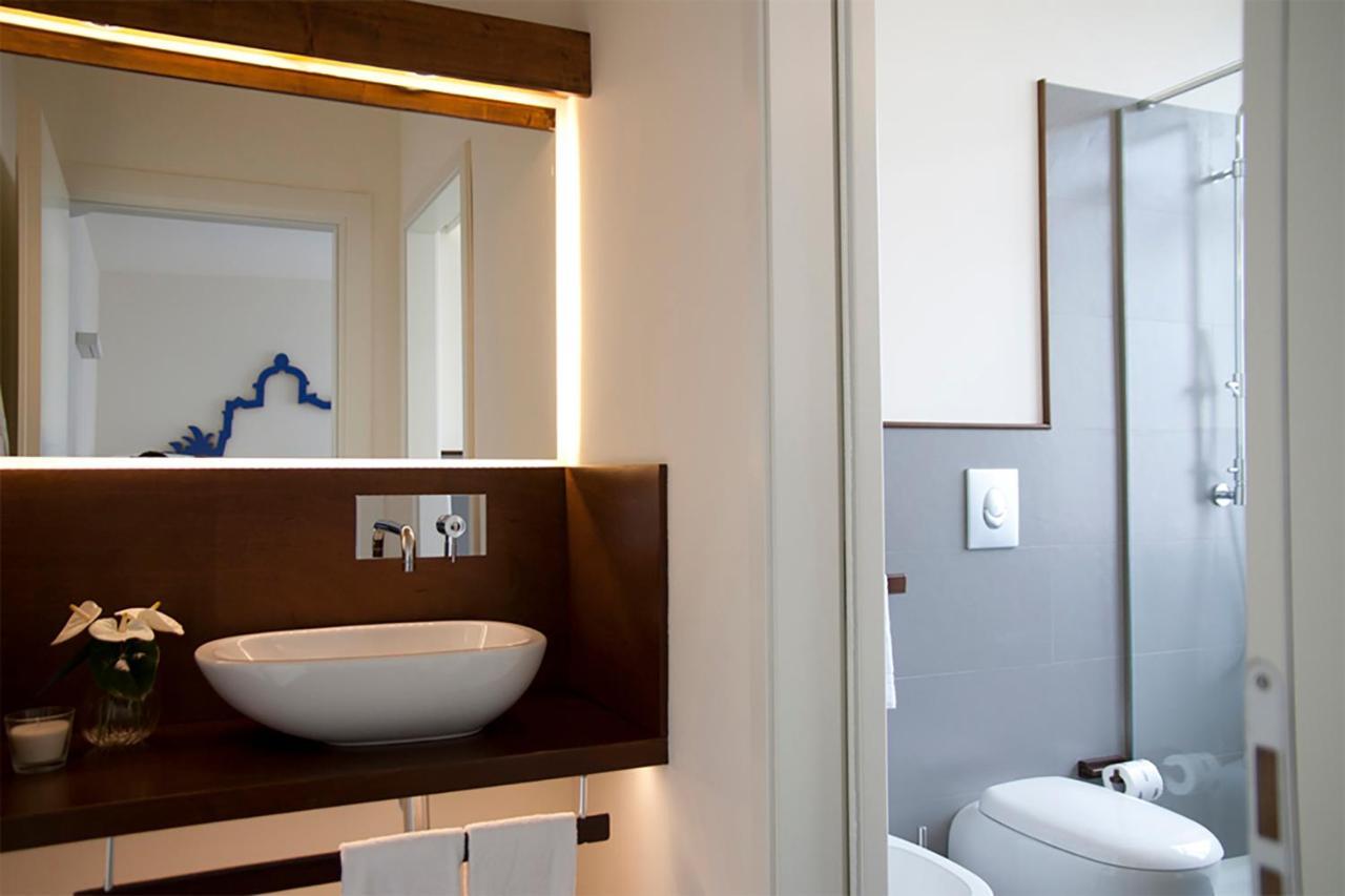 Foyer Rooms & Suites Affittacamere 卡利亚里 外观 照片