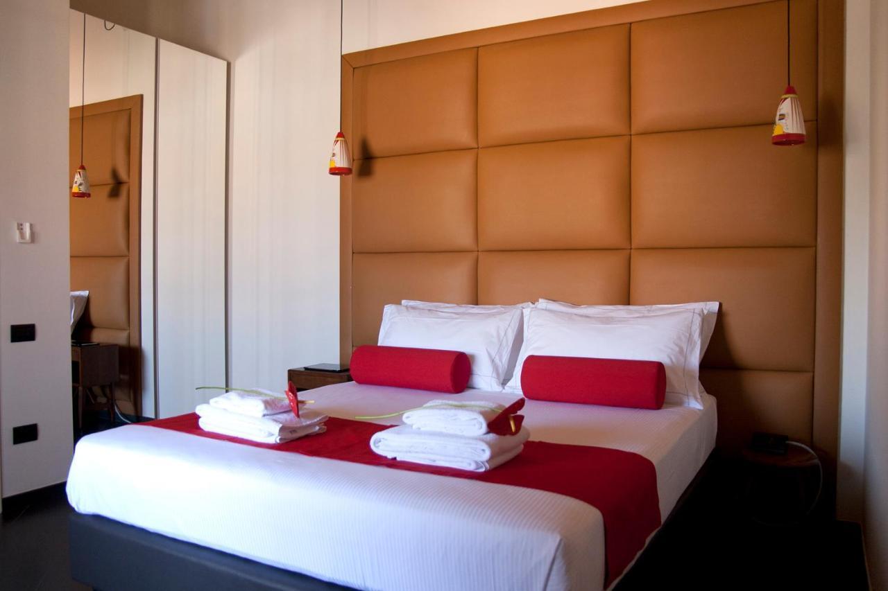 Foyer Rooms & Suites Affittacamere 卡利亚里 外观 照片