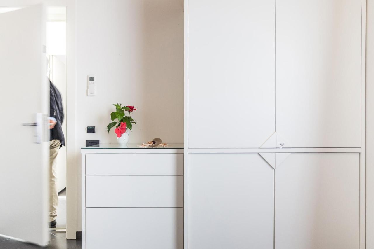 Foyer Rooms & Suites Affittacamere 卡利亚里 外观 照片